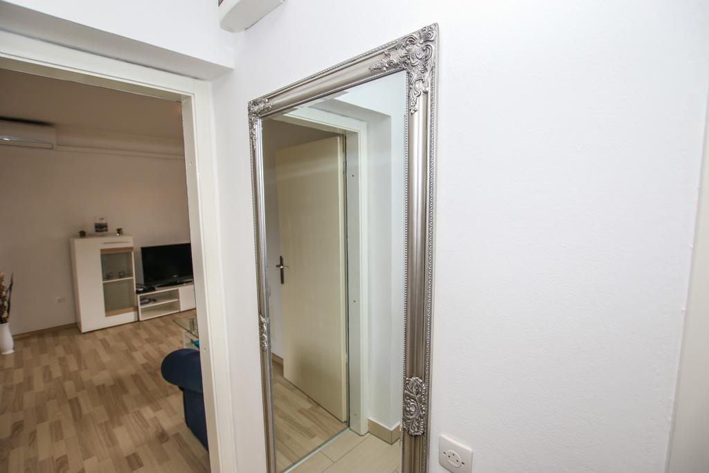 Apartment Bojan Porec Esterno foto